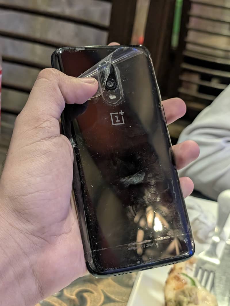 One Plus 6T 1