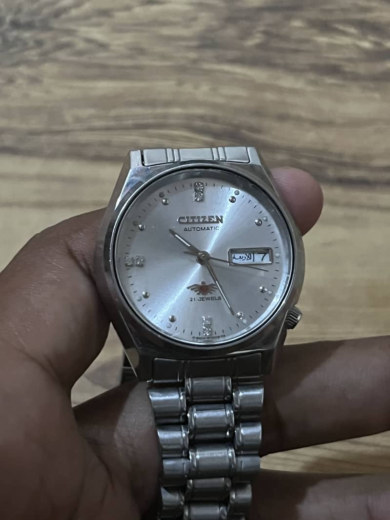 Watch 0