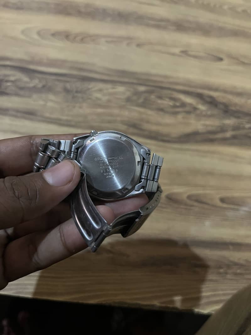 Watch 1