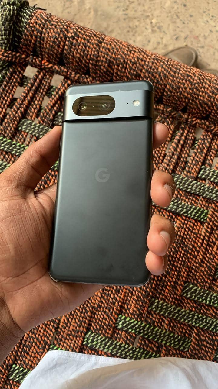 Google Pixel 8 0
