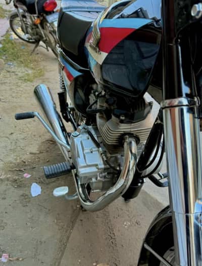 Honda 125 / 2004 Model __ 03242703571 WhatsApp