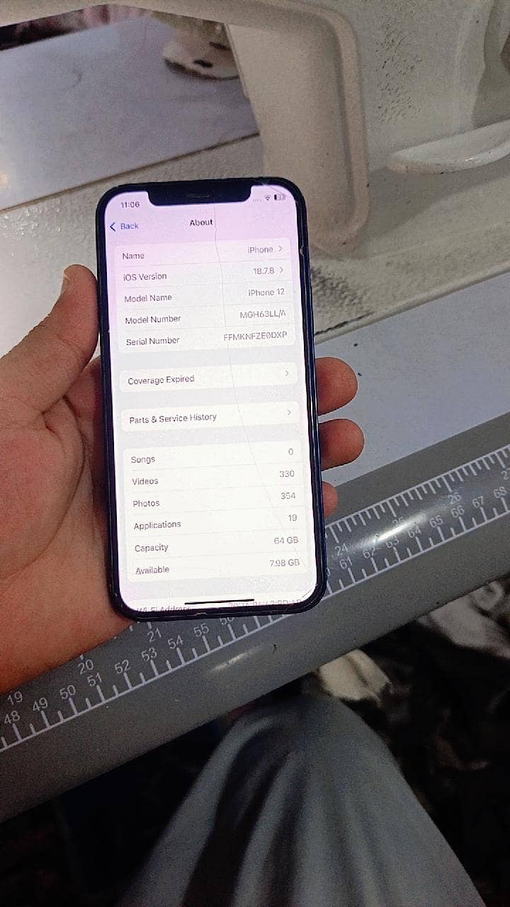 Apple iPhone 12 1
