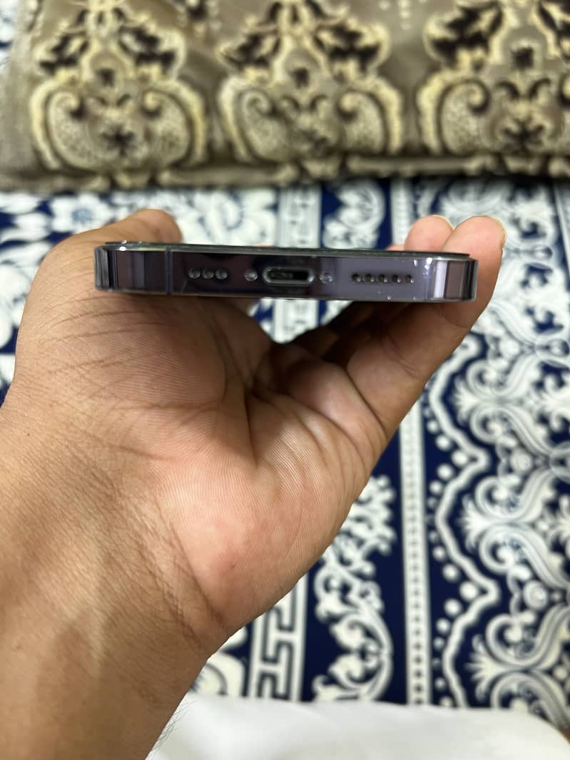 Apple iPhone 14 Pro 3