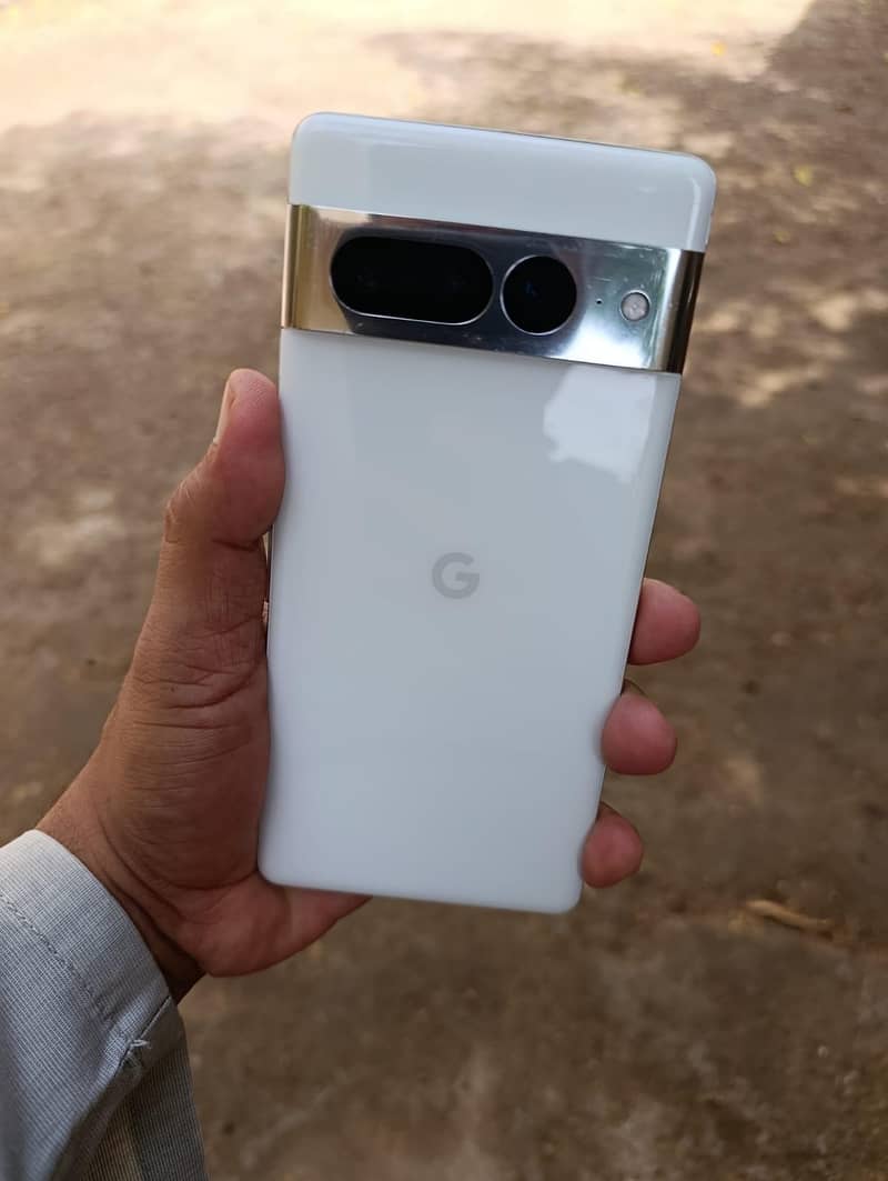 Google Pixel 7 Pro 2