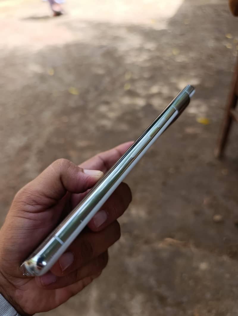 Google Pixel 7 Pro 4