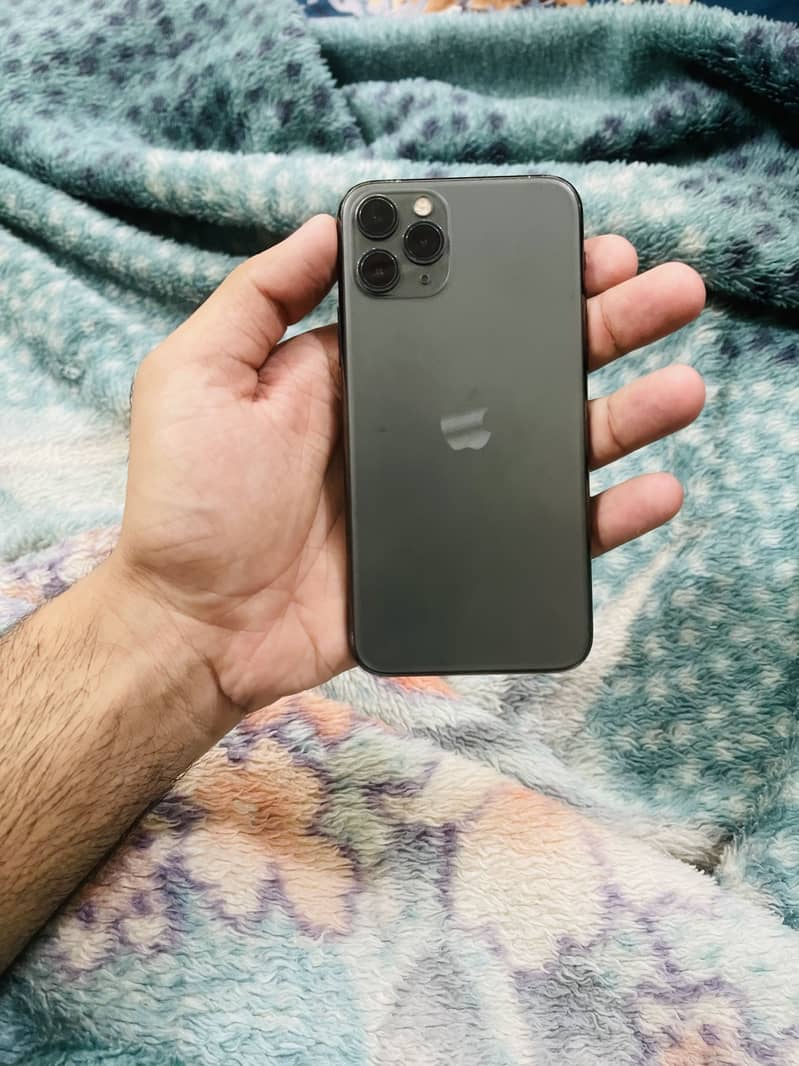 Apple iPhone 11 Pro 1