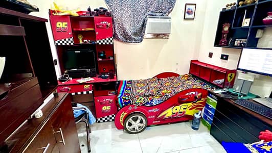 Kids Bedroom Set 3 Beds with Mattresses Study Tables and book shelves