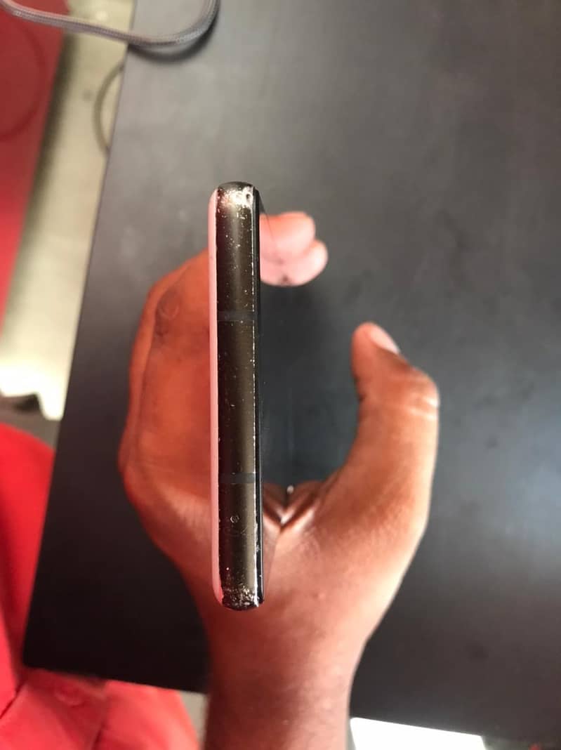 Google Pixel 6a 4