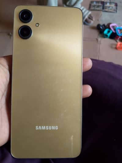 Samsung Mobile A06