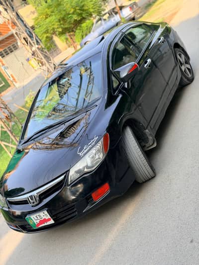 Honda Civic Oriel 2009