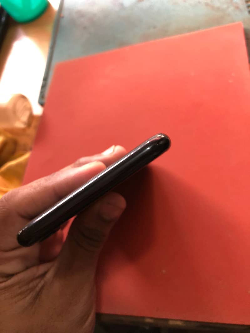 Apple iPhone 7 2