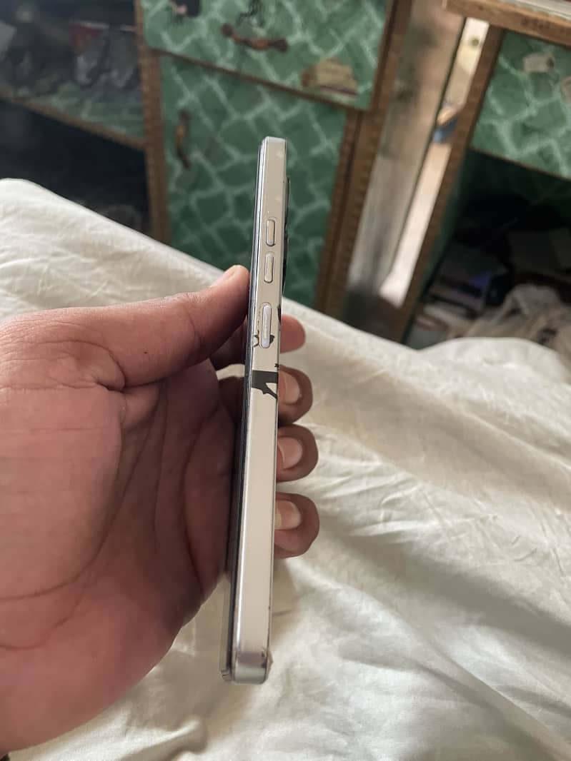 Tecno CAMON 20 Pro 1