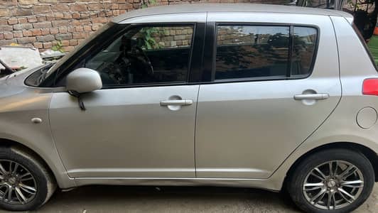 Suzuki Swift 2013 urgent sale geninue condition
