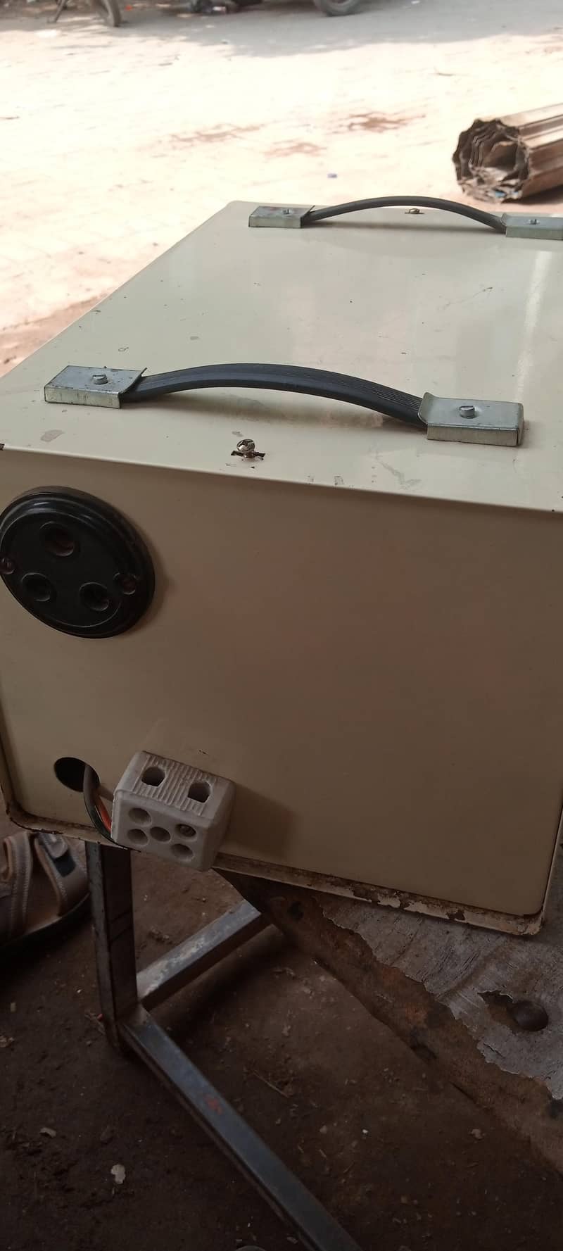 AC stabilizer 3