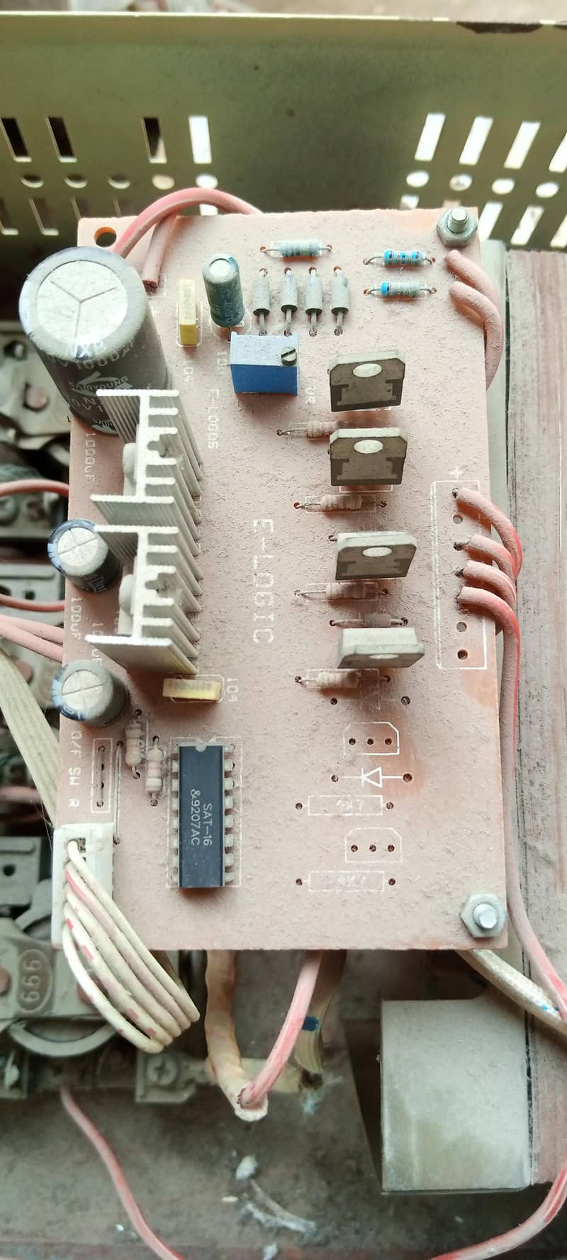 AC stabilizer 4