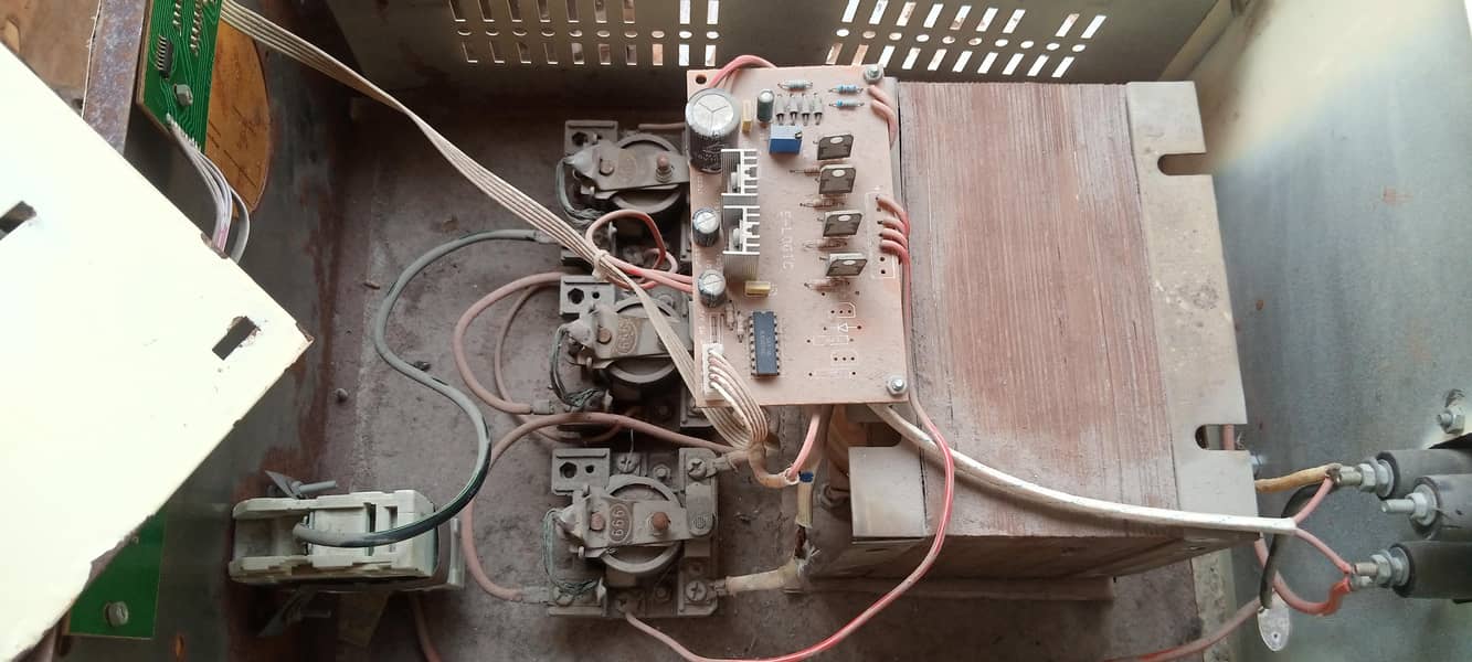 AC stabilizer 5