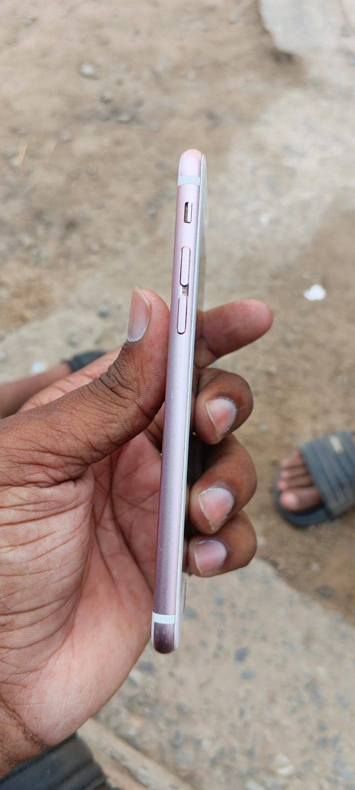 Apple iPhone 6S 1