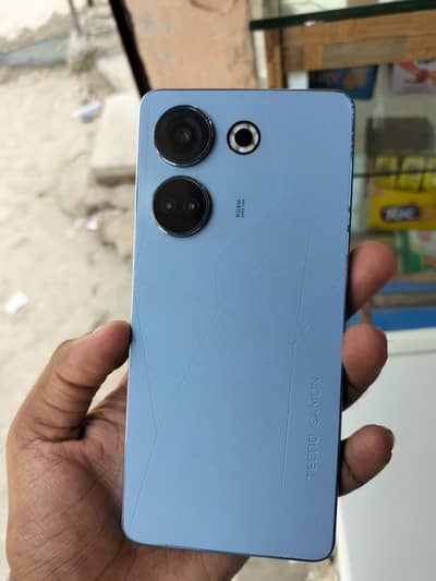 Tecno CAMON 20