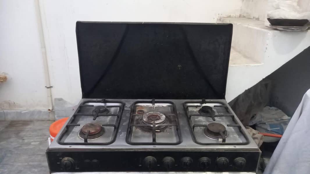 cooking range good condition 3