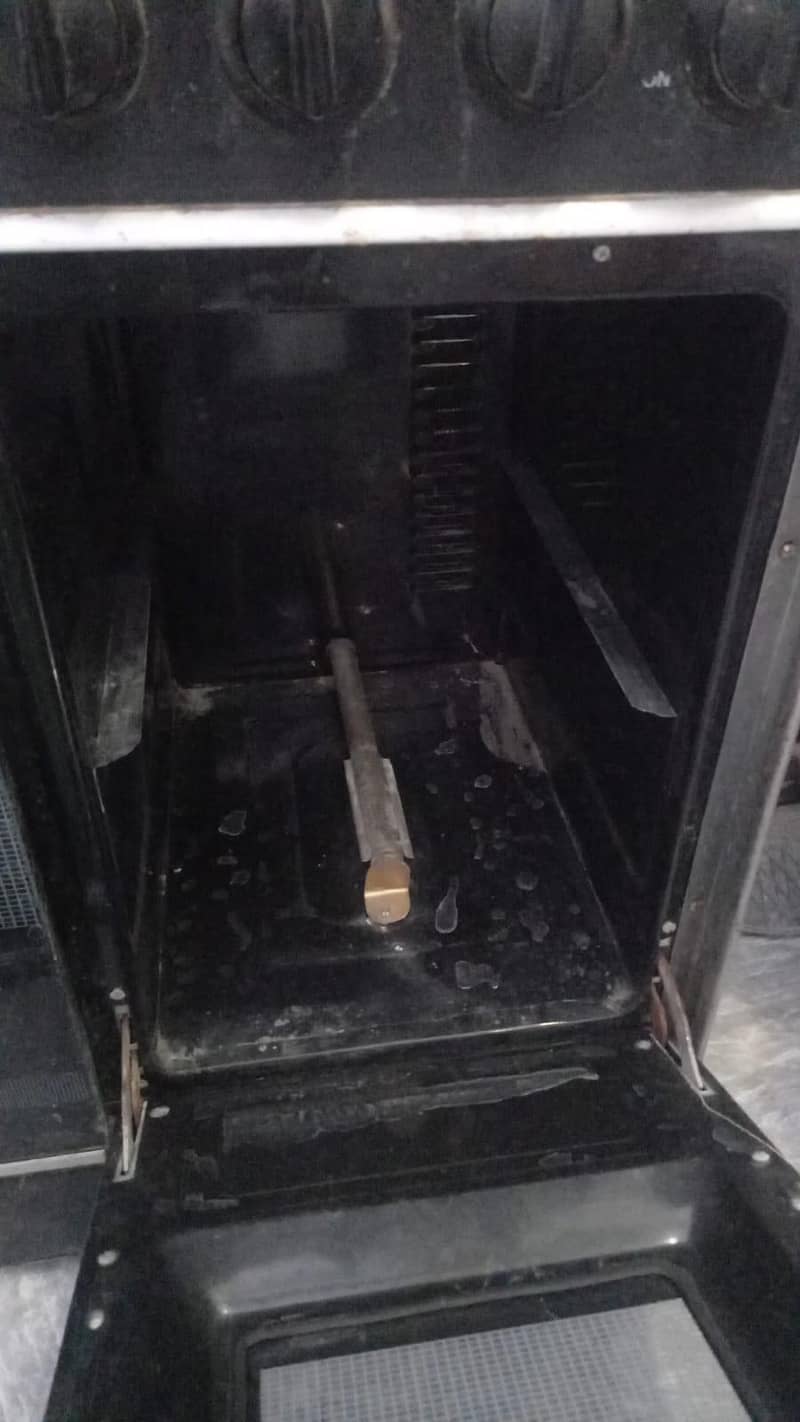 cooking range good condition 4
