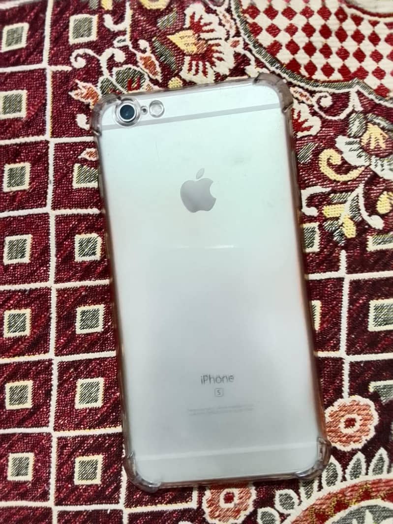 Apple iPhone 6S Plus 3