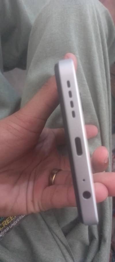 Infinix Hot 30