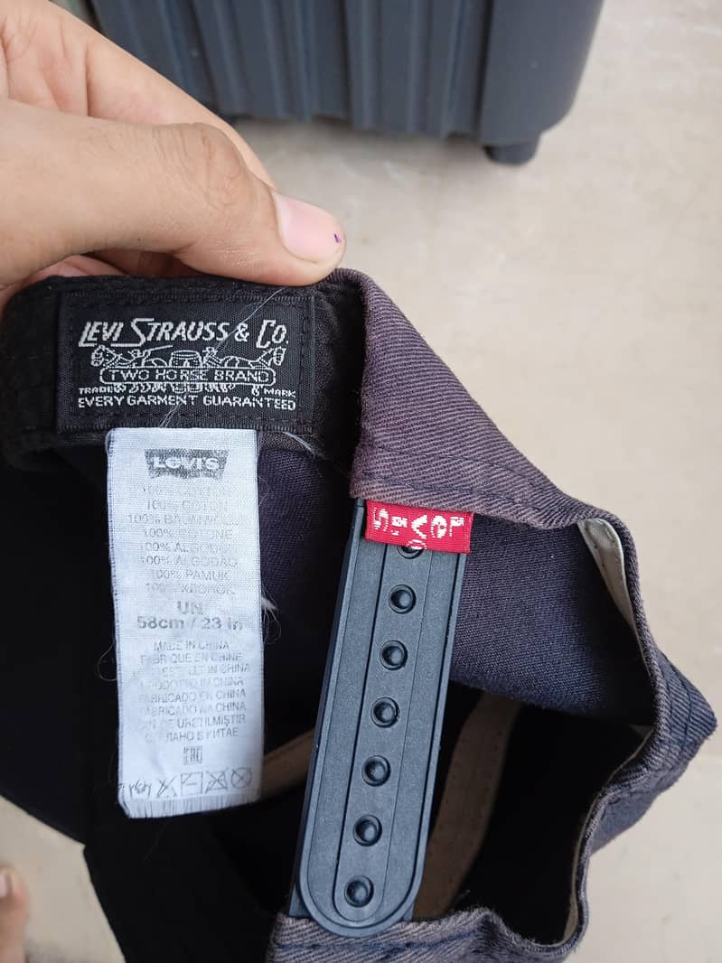 Levi's Original cap. 4