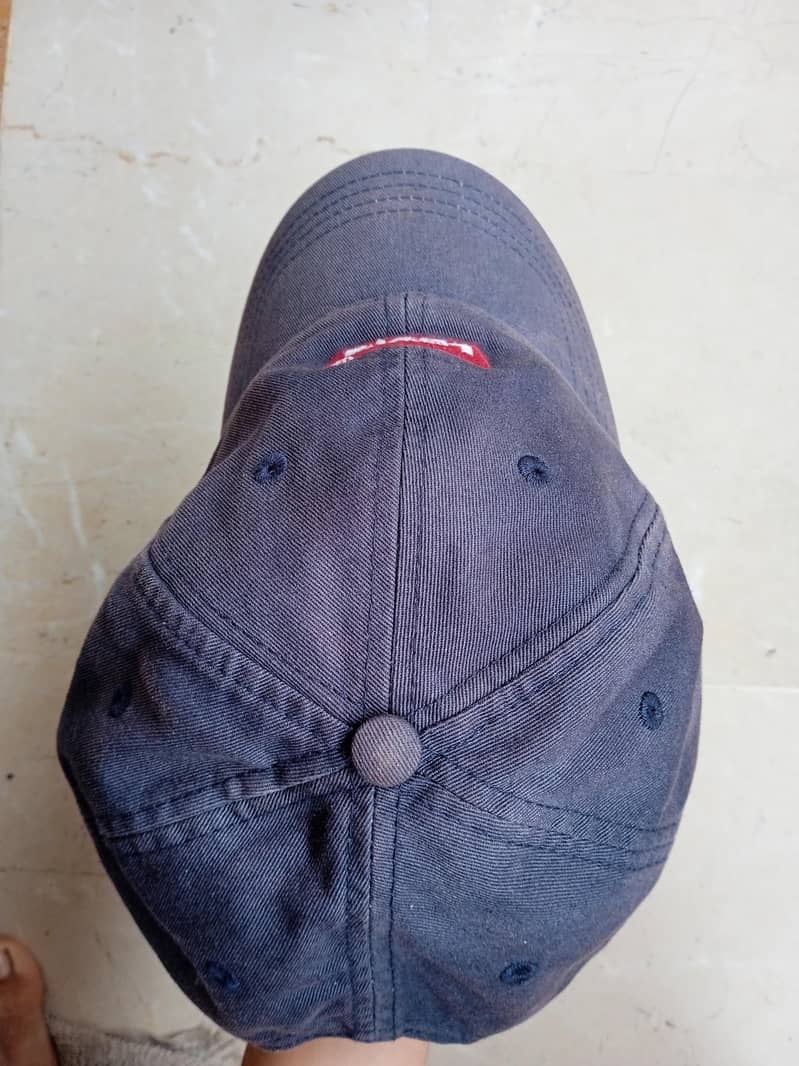 Levi's Original cap. 6