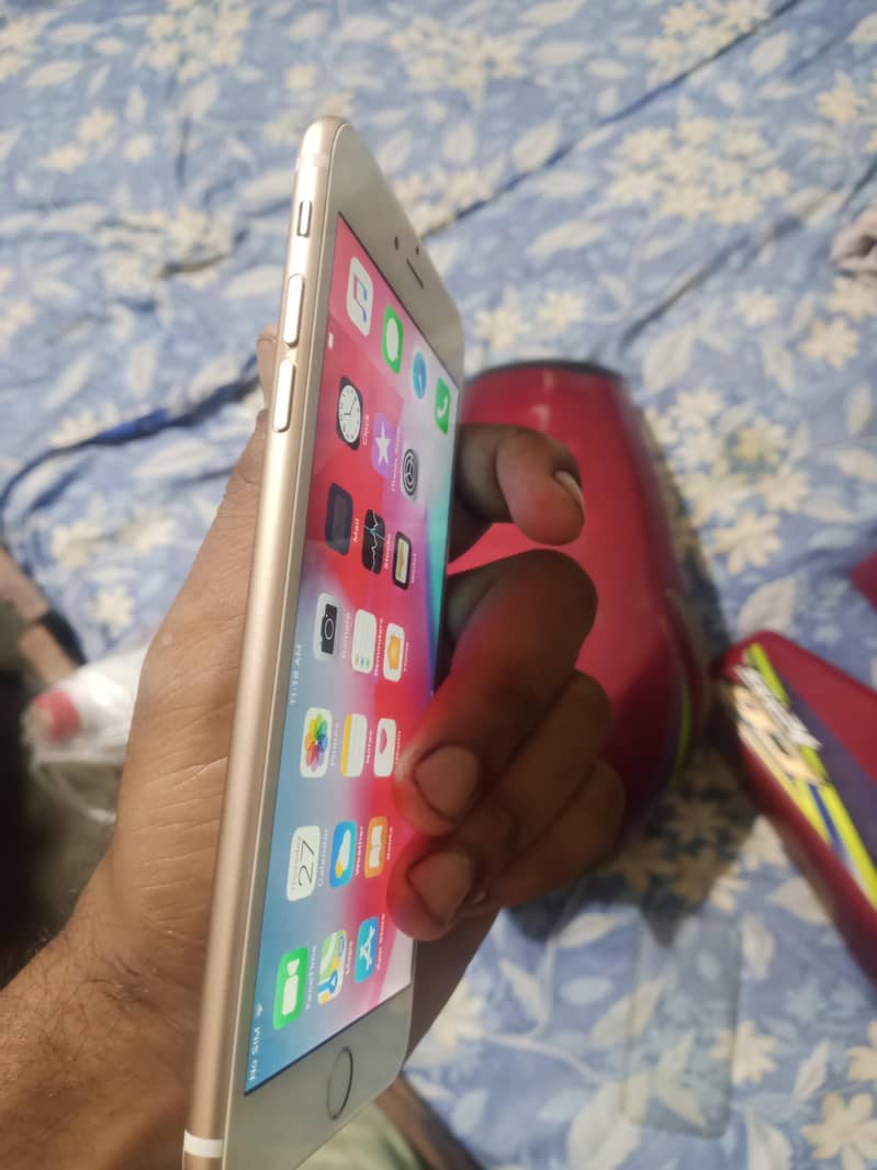Apple iPhone 6 Plus 6