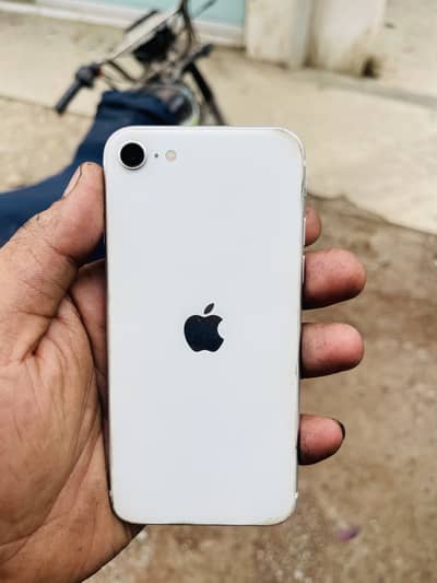 Apple iPhone SE