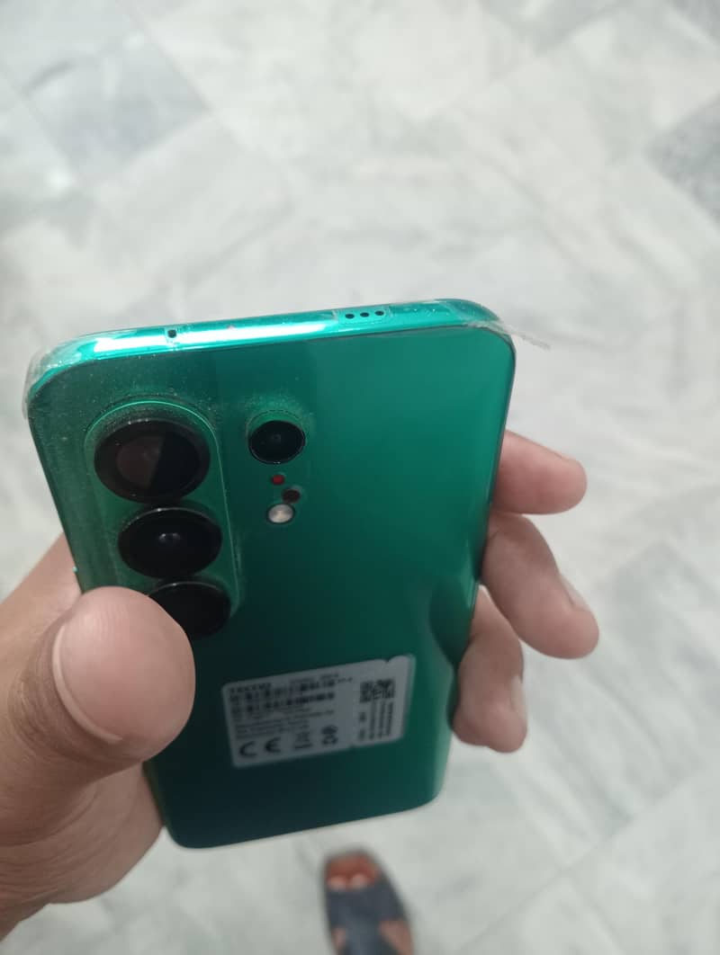 Tecno CAMON 50 pro 1