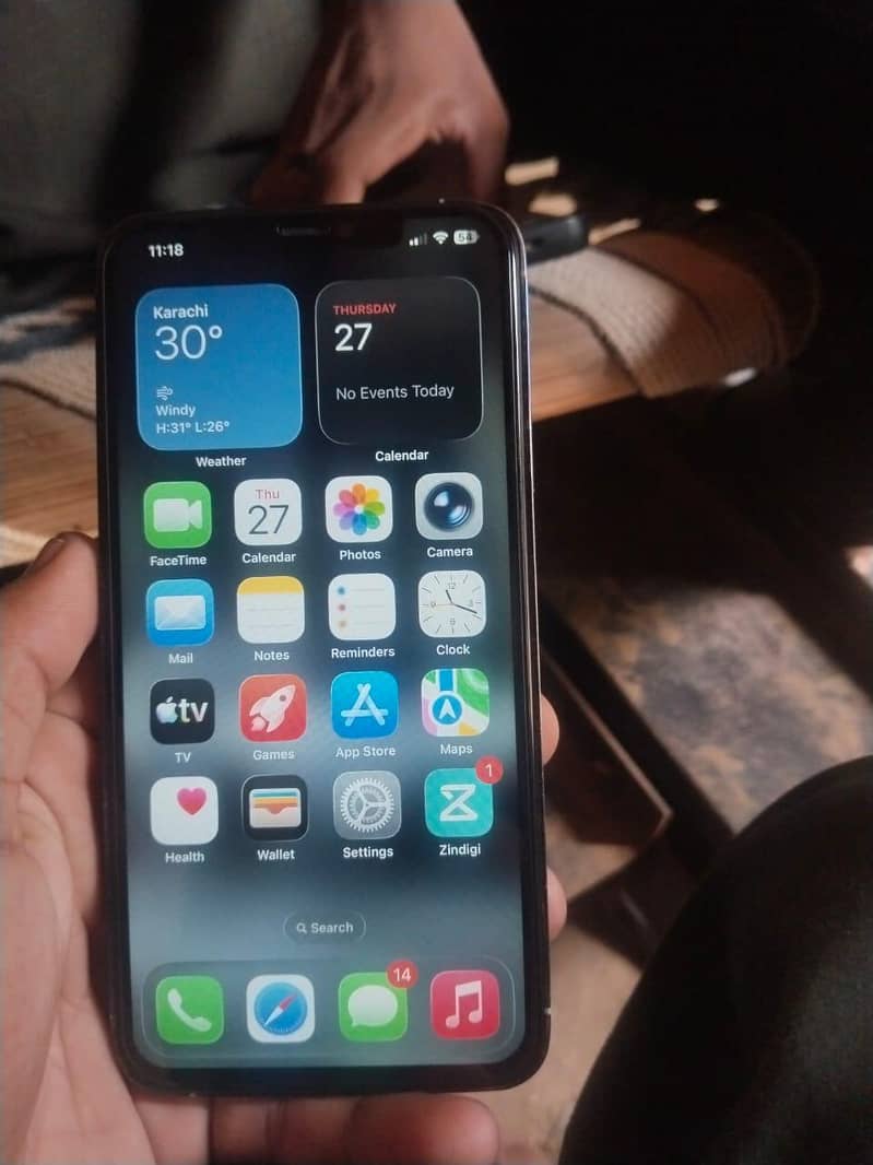 Apple iPhone 11 Pro Max 1