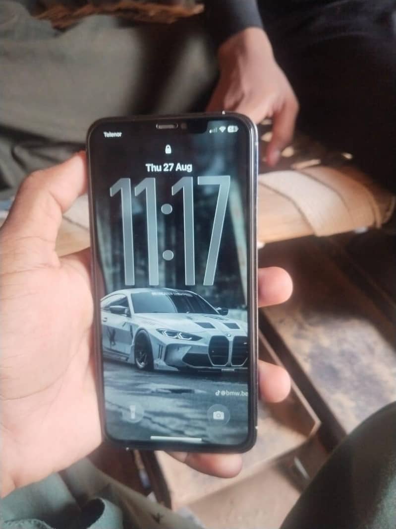 Apple iPhone 11 Pro Max 5