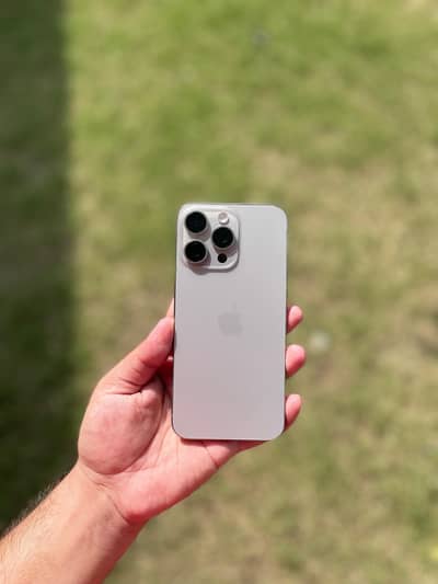 iPhone 15 Pro Max Jv