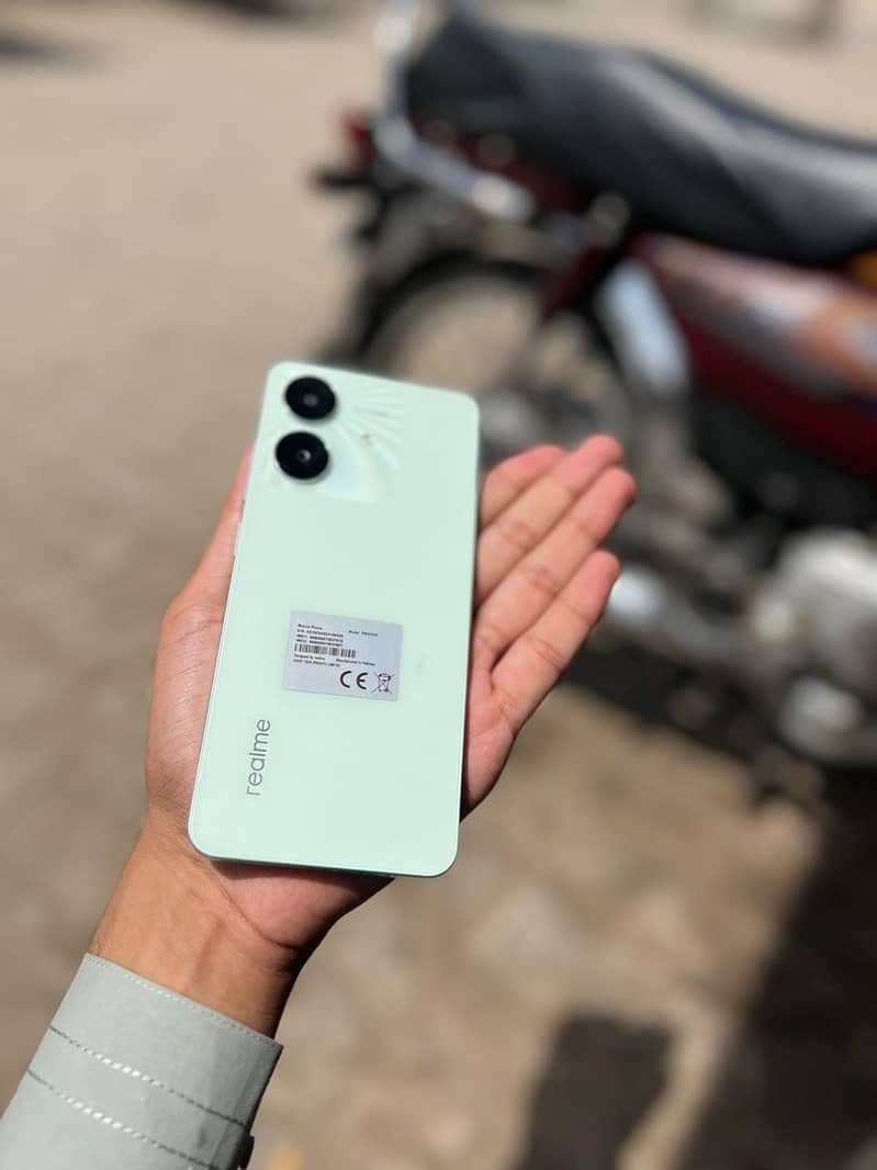 Realme Note 60x 6