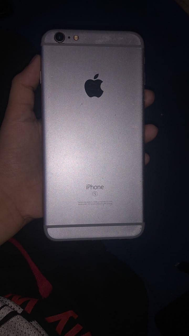 Apple iPhone 6S Plus 2