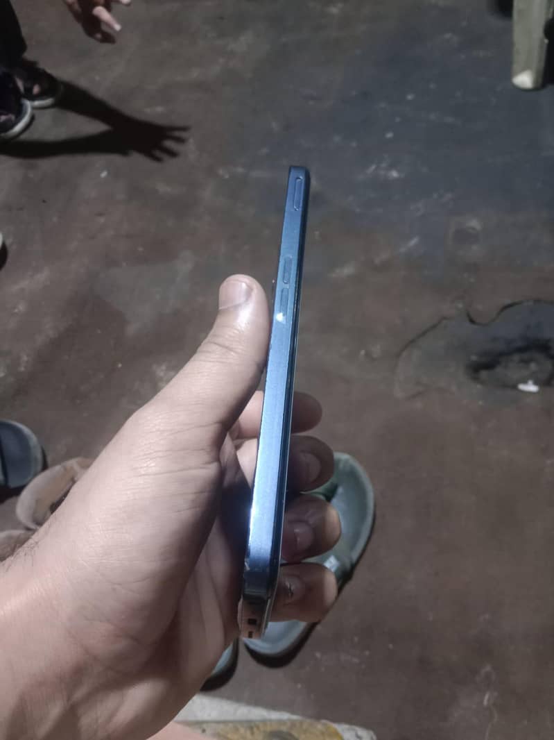 Realme C35 2