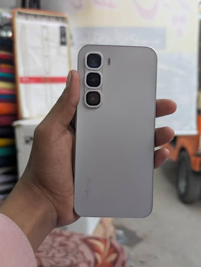 Infinix Hot 60 Pro