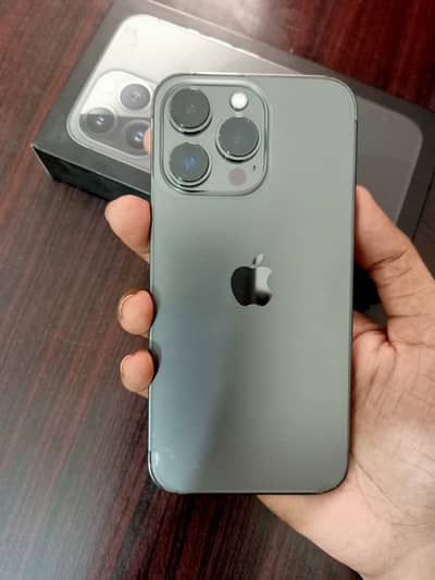 Apple iPhone 13 Pro