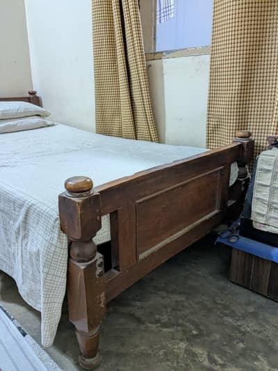 single bed for sale