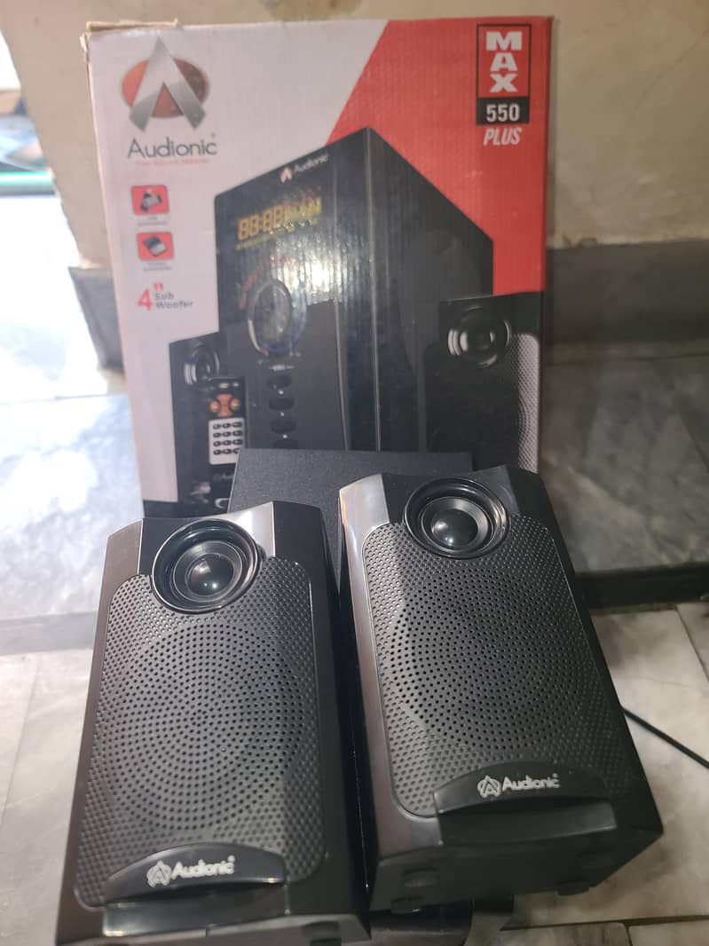 AUDIONIC MAX550 1