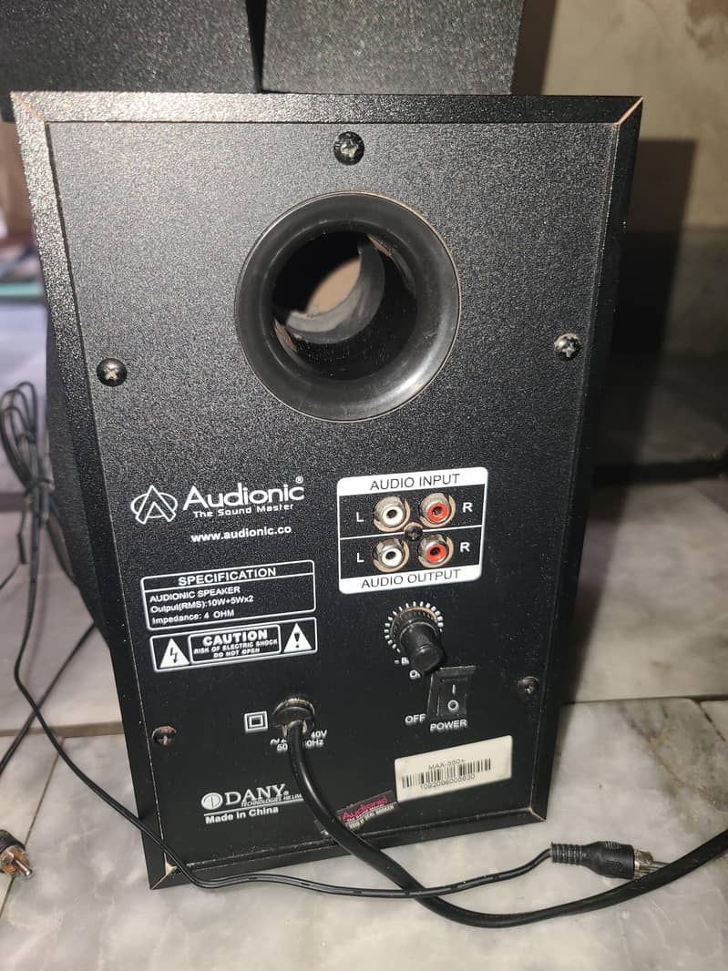AUDIONIC MAX550 4