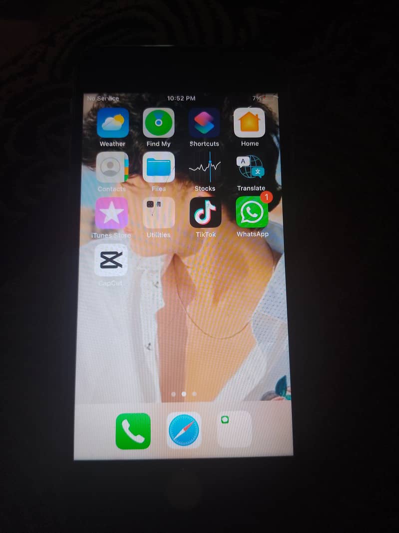 Apple iPhone 6S 1