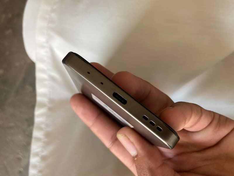 OPPO A5 Pro 4