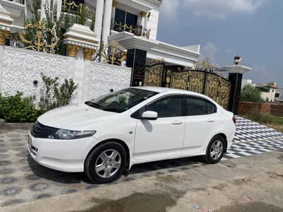 Honda City 2013 totall orignl 0/3/0/0/4/9/4/9/3/8/8