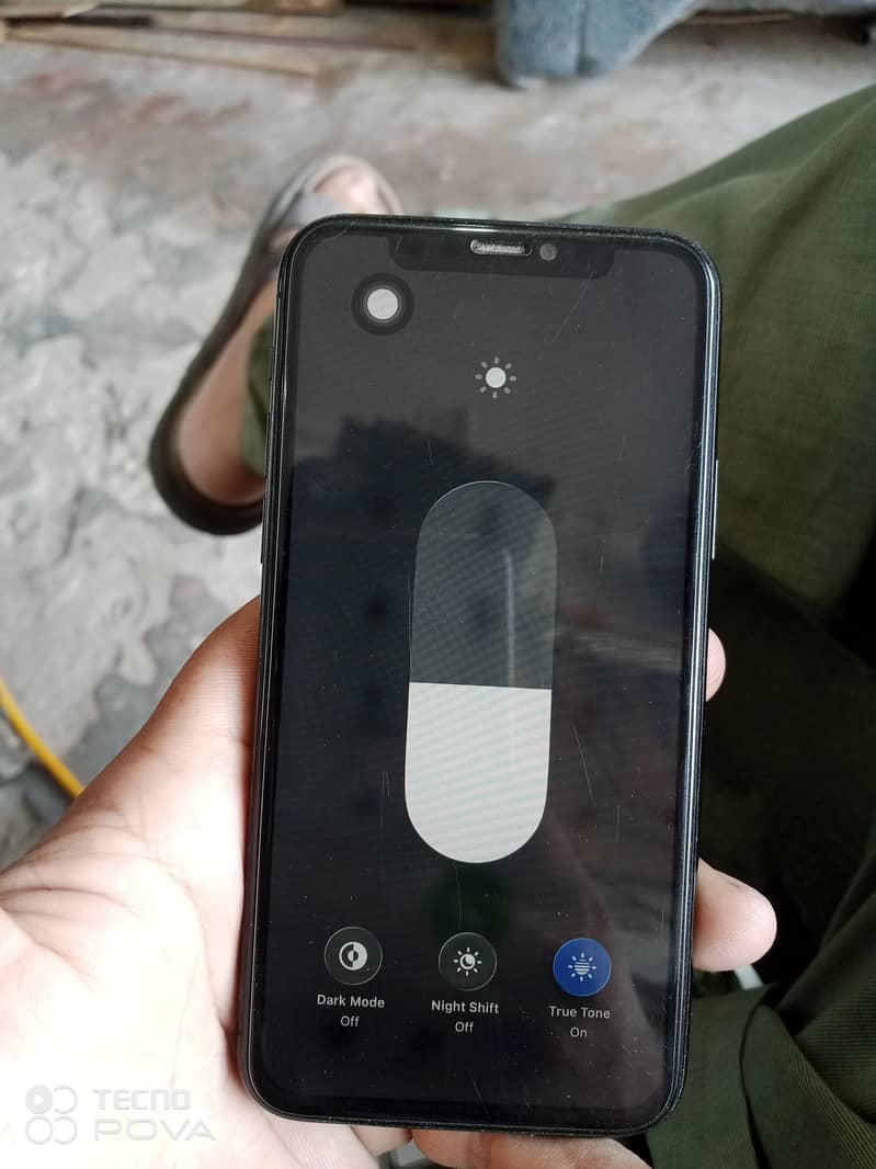 Apple iPhone 11 Pro 2