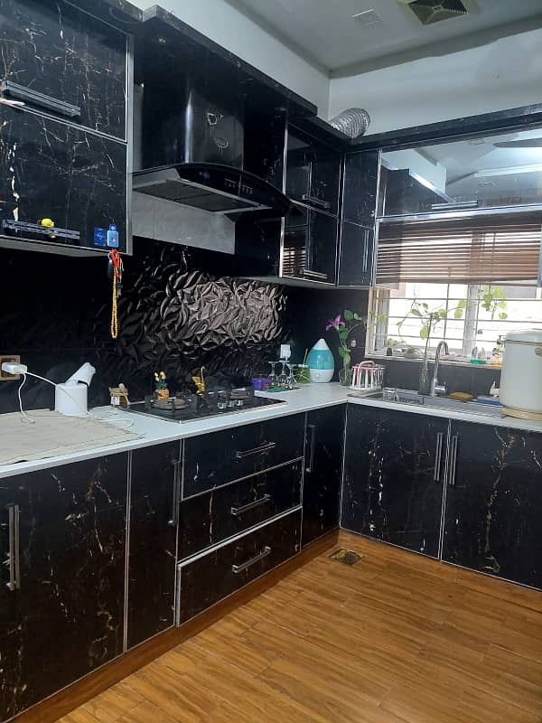 SOLID CONSTRUCTION | HOUSE FOR SALE 9