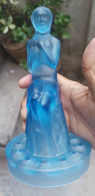 Imported Home Decorative Showpice ( Contact WhatsApp Only)