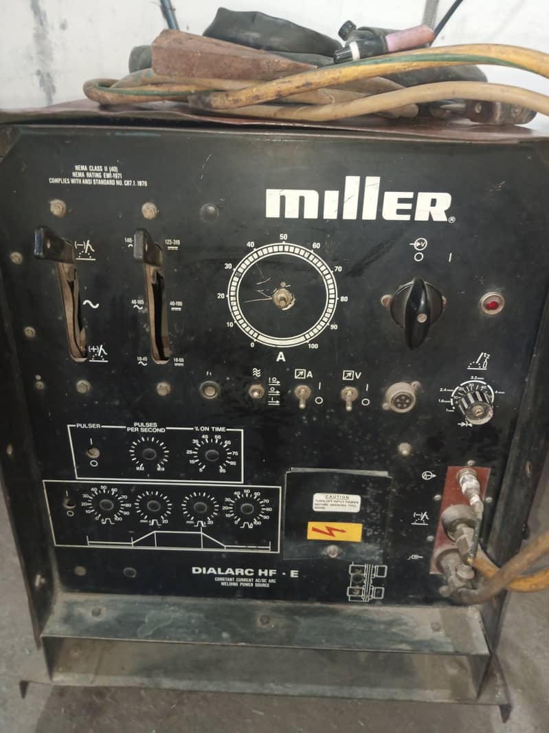 Welding machine Miller Dialarc HF-E 0