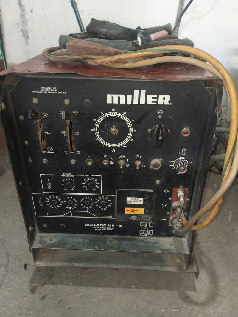 Welding machine Miller Dialarc HF-E 1